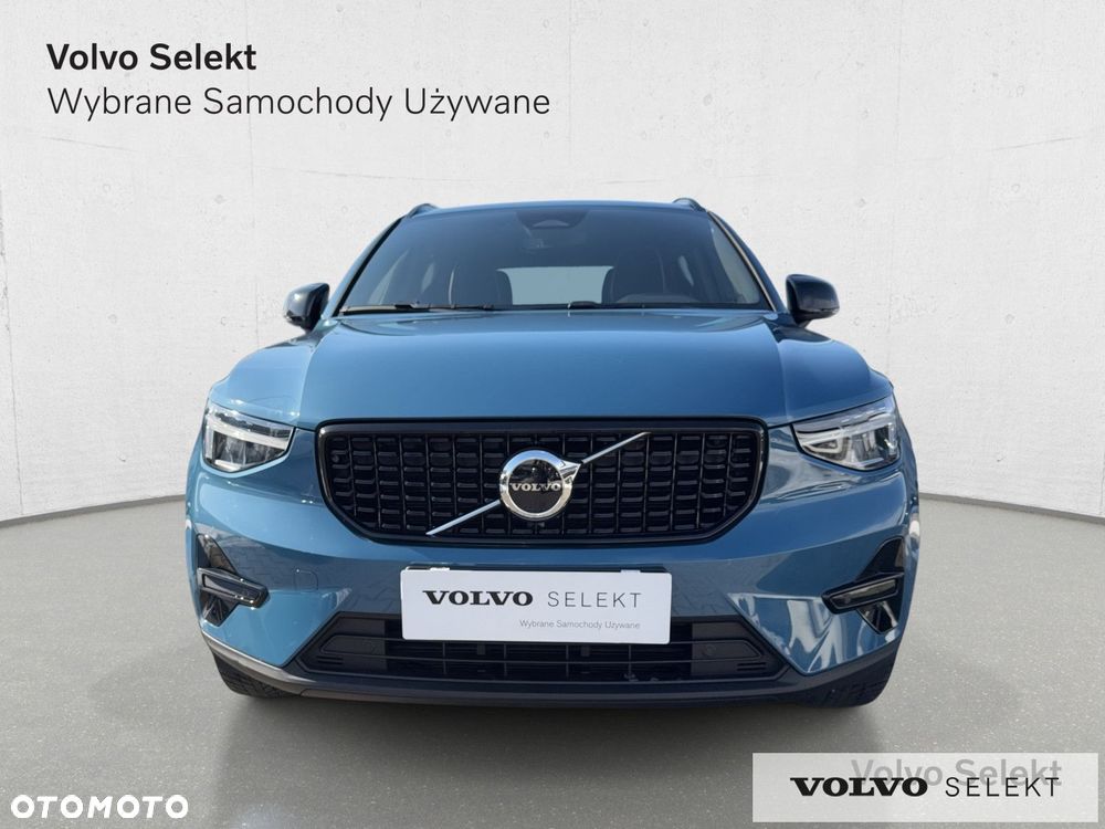 Volvo XC 40 - 3