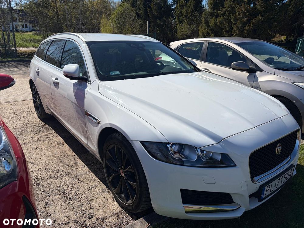 Jaguar XF 2.0 i4D Prestige - 4