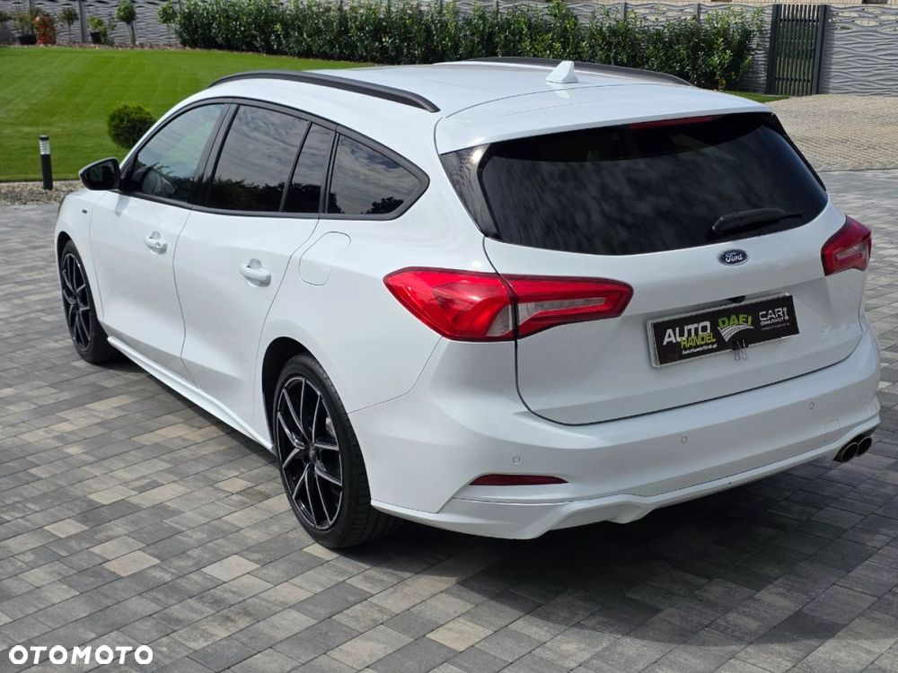 Ford Focus - 35