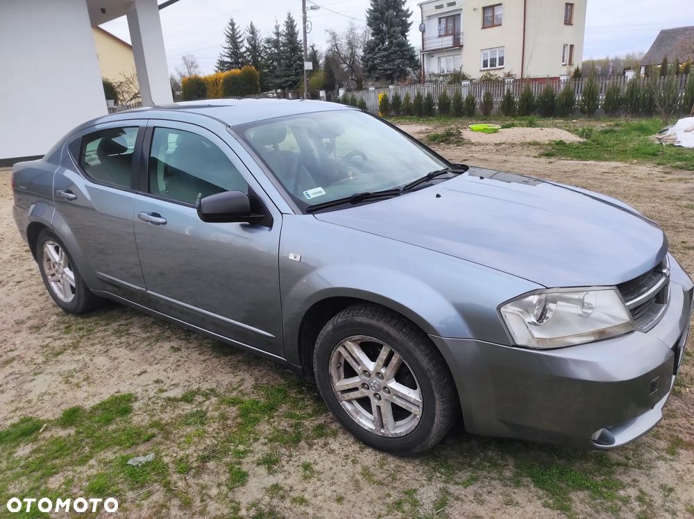 Dodge Avenger - 20