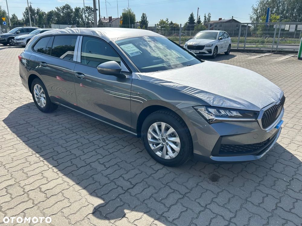 Skoda Superb 2.0 TDI SCR Essence DSG - 3