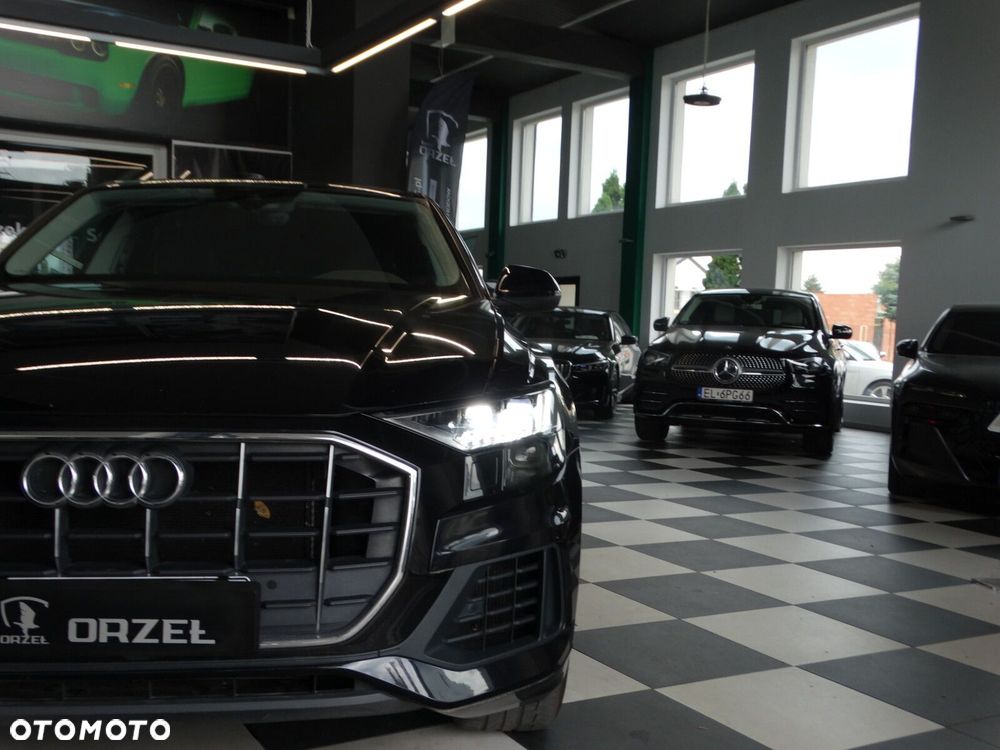 Audi Q8 - 34