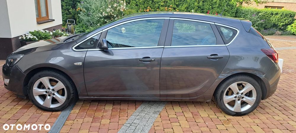 Opel Astra IV 1.4 T Enjoy S&S - 17
