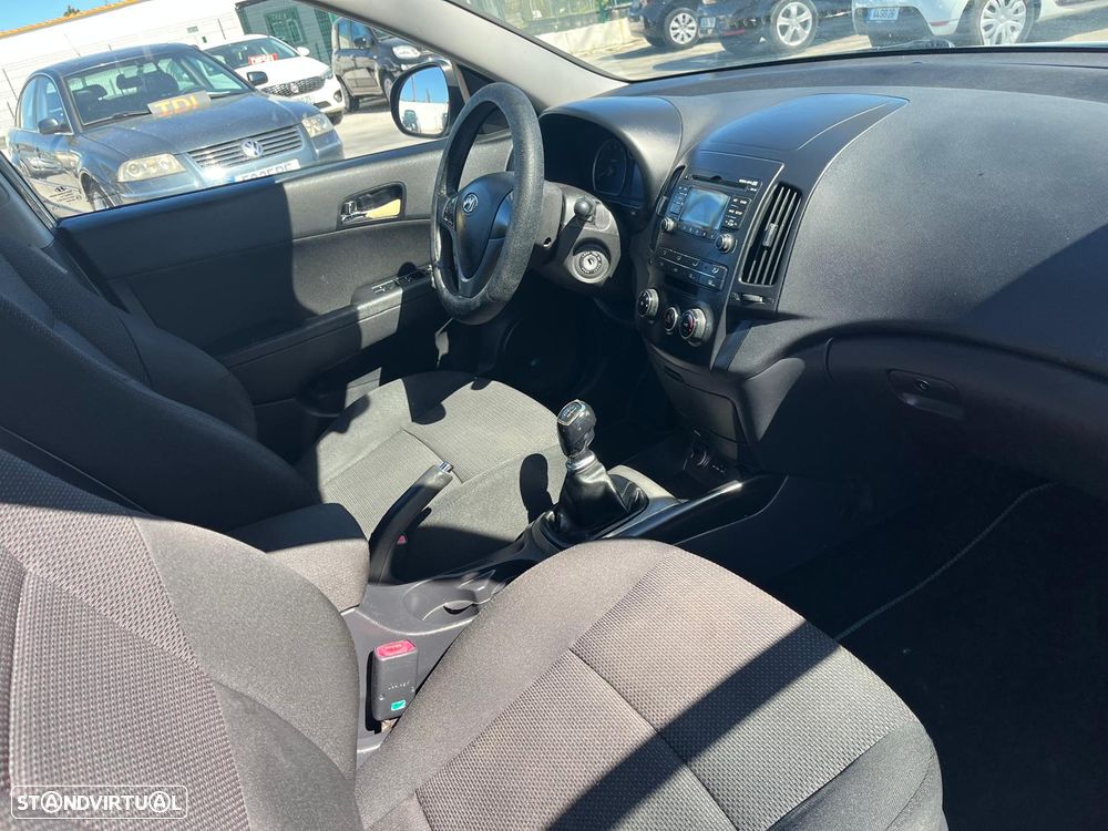 Hyundai i30 1.4 CVVT Blue Comfort - 6