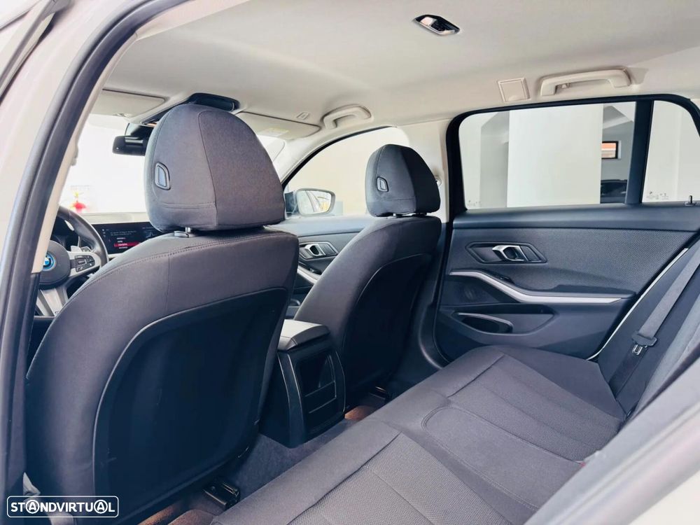 BMW 320 d Aut. Advantage - 41