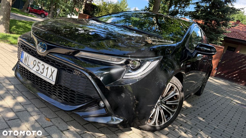 Toyota Corolla 1.8 Hybrid Executive - 1