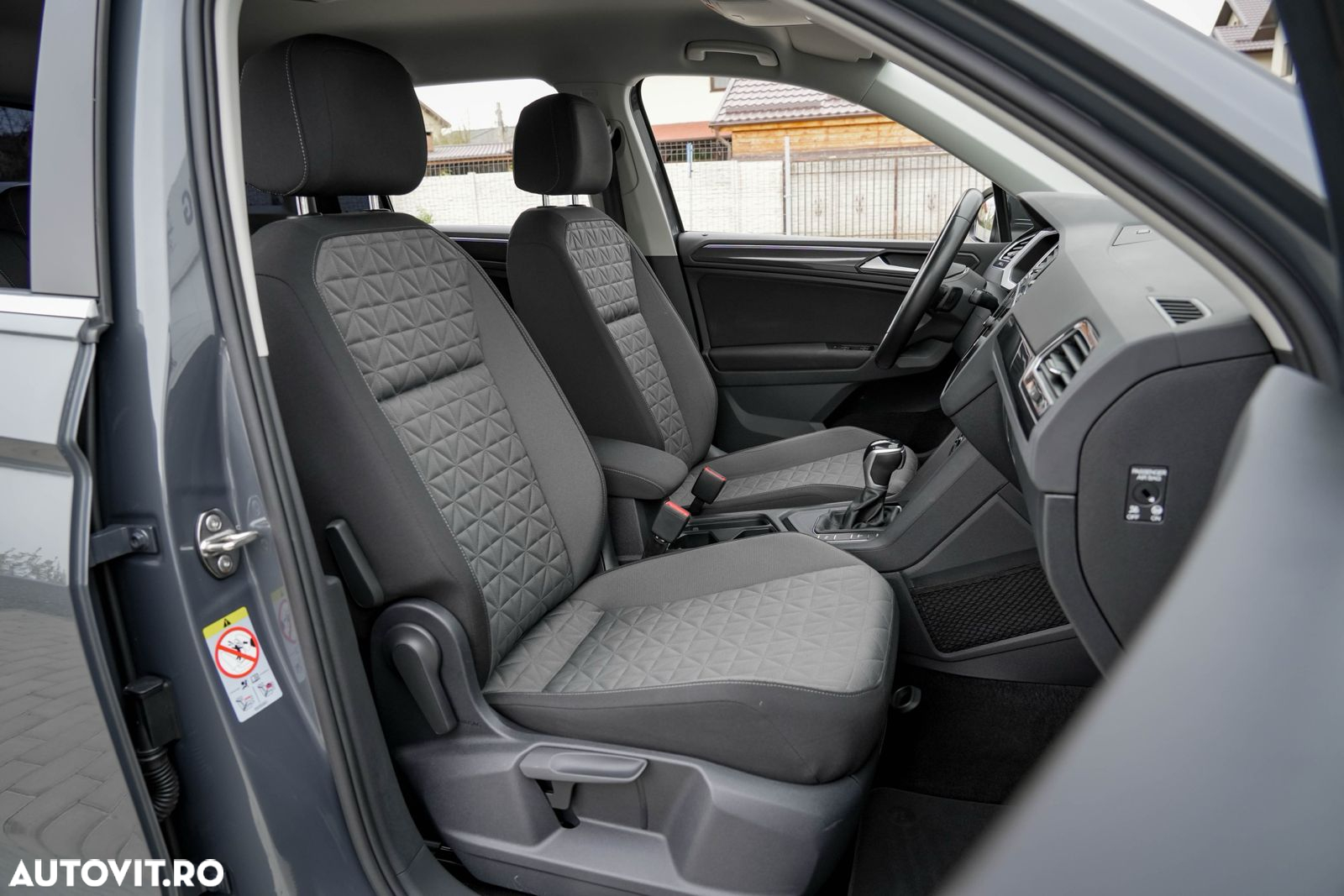 Volkswagen Tiguan 1.4 eHybrid OPF DSG Life - 14
