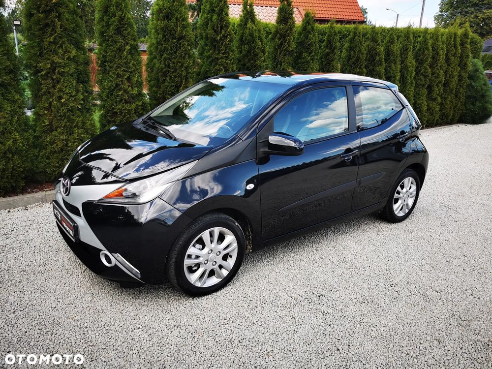 Toyota Aygo x-wave - 32