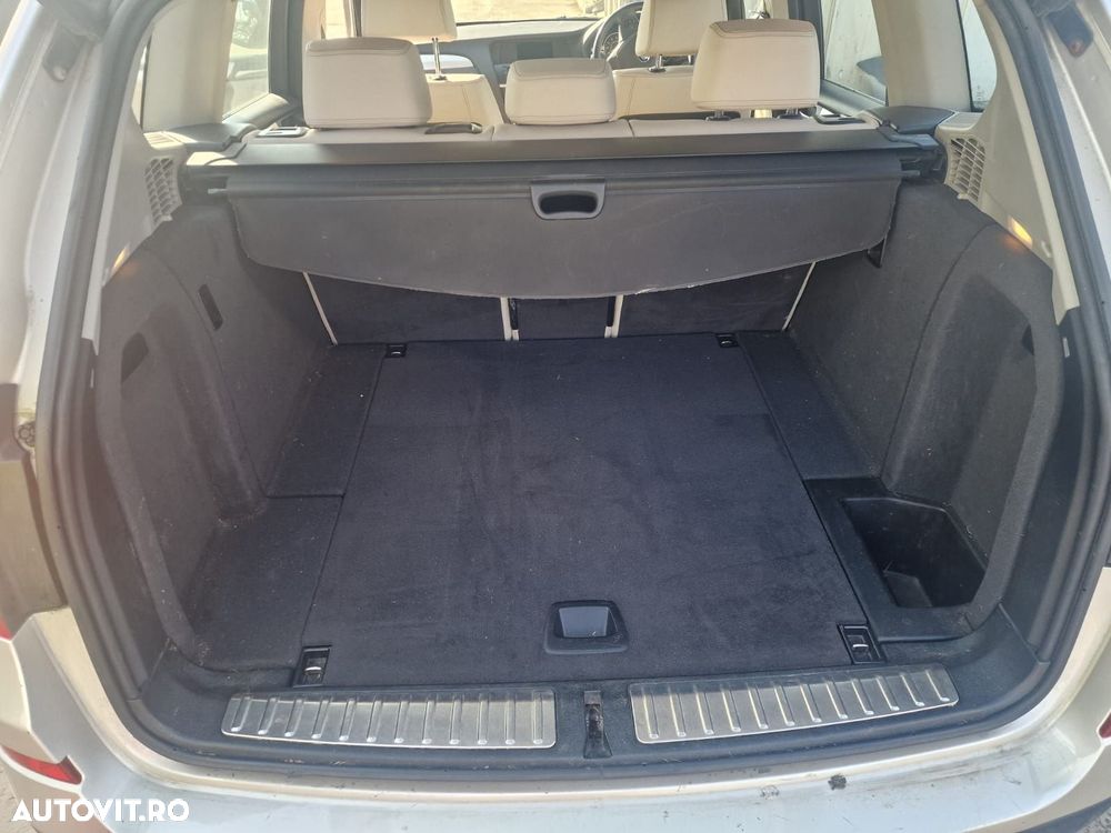 Dezmembram BMW X3 F25 2012 2.0d N47 Automat - 8
