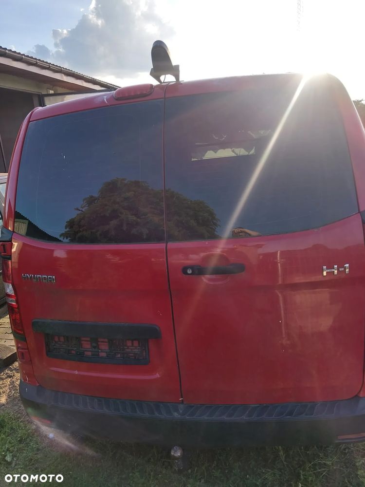 Hyundai h1 - 1
