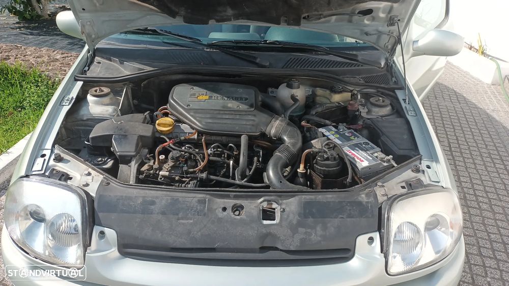 Renault Clio 1.9 D RN - 7