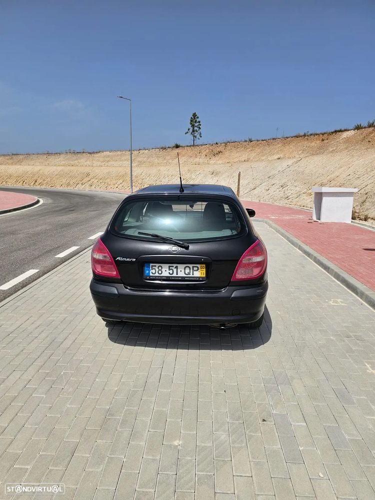 Nissan Almera 2.2 Di Sport - 3