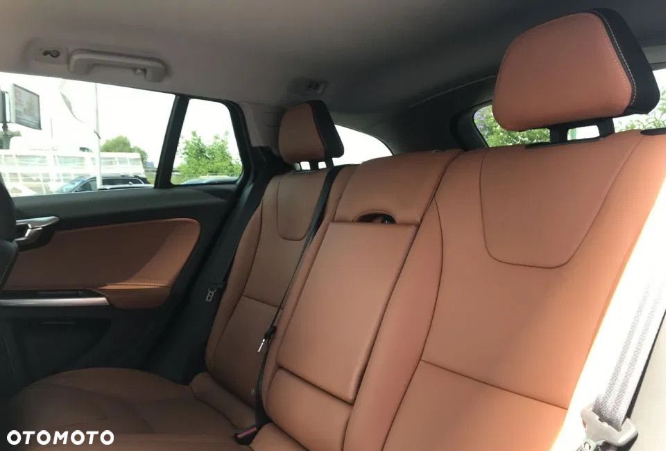 Volvo V60 T5 Drive-E Summum - 7