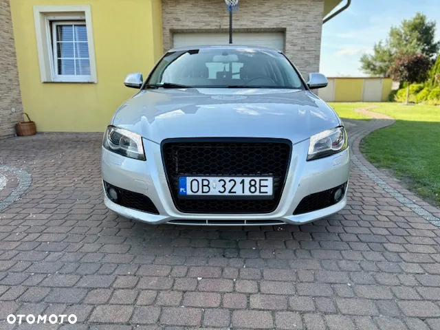 Audi A3 2.0 TDI Ambiente - 2