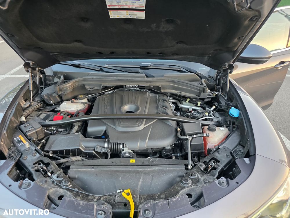 Alfa Romeo Stelvio 2.2 16V AT8 Q4 Veloce - 21