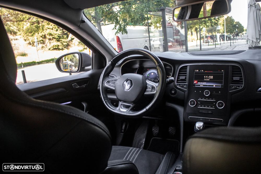 Renault Mégane Sport Tourer 1.5 dCi GT Line - 28