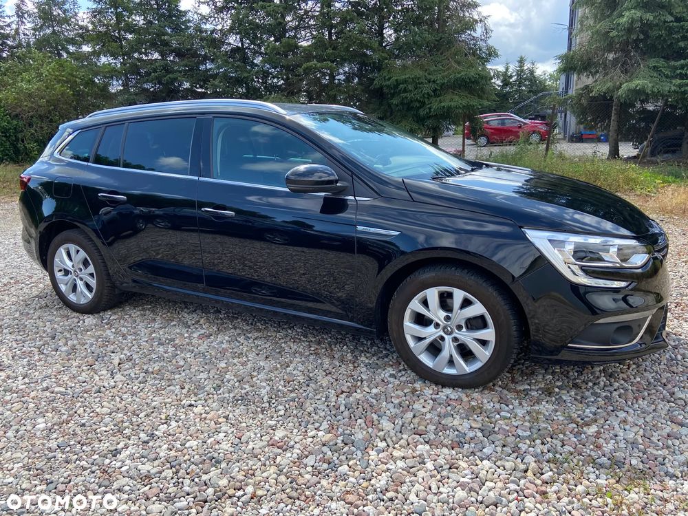 Renault Megane BLUE dCi 115 EDC BOSE EDITION - 16