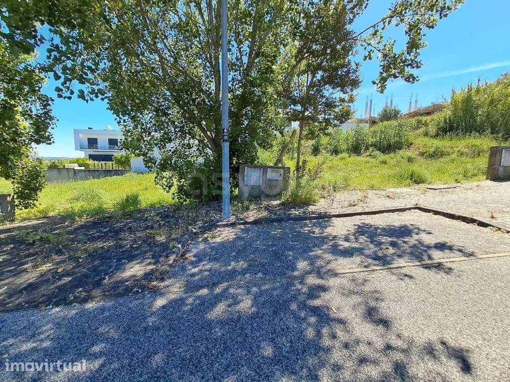 Lote de Terreno para Construção de Moradia - Torres Novas - Grande imagem: 4/11