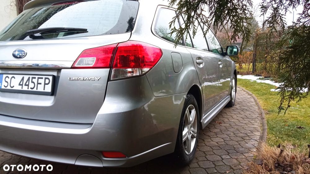 Subaru Legacy - 6