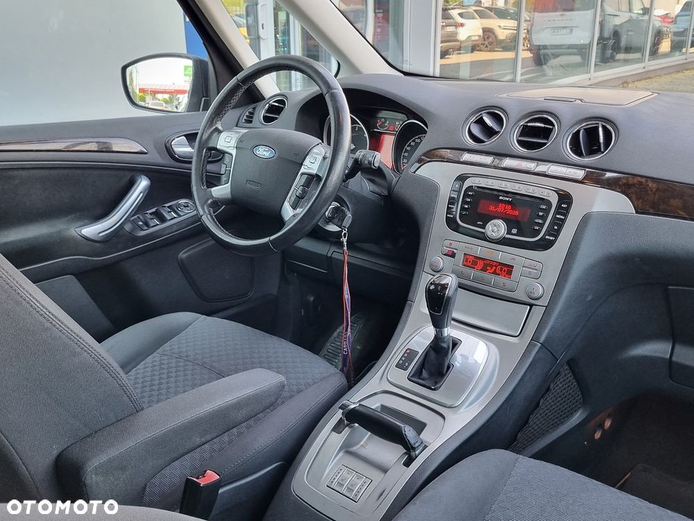 Ford Galaxy 2.0 TDCi Ghia - 8