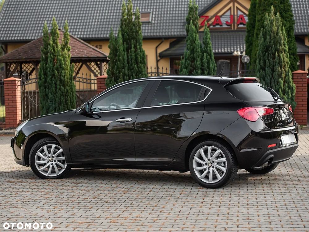 Alfa Romeo Giulietta 1.4 TB 16V - 10