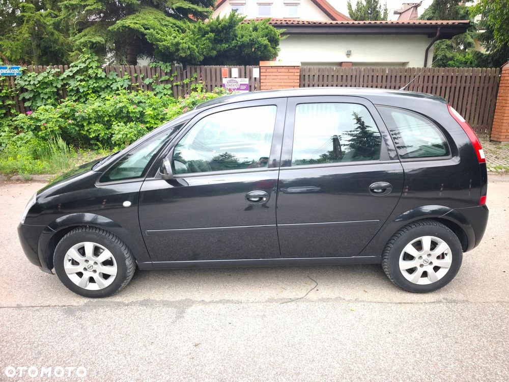 Opel Meriva 1.6 16V Essentia - 2
