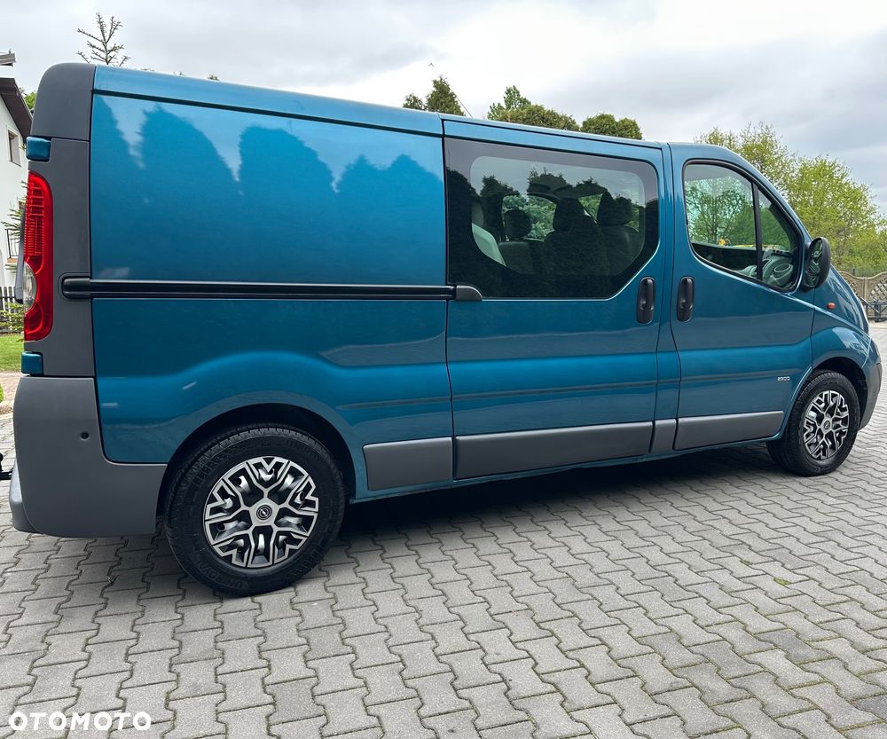Opel Vivaro - 5