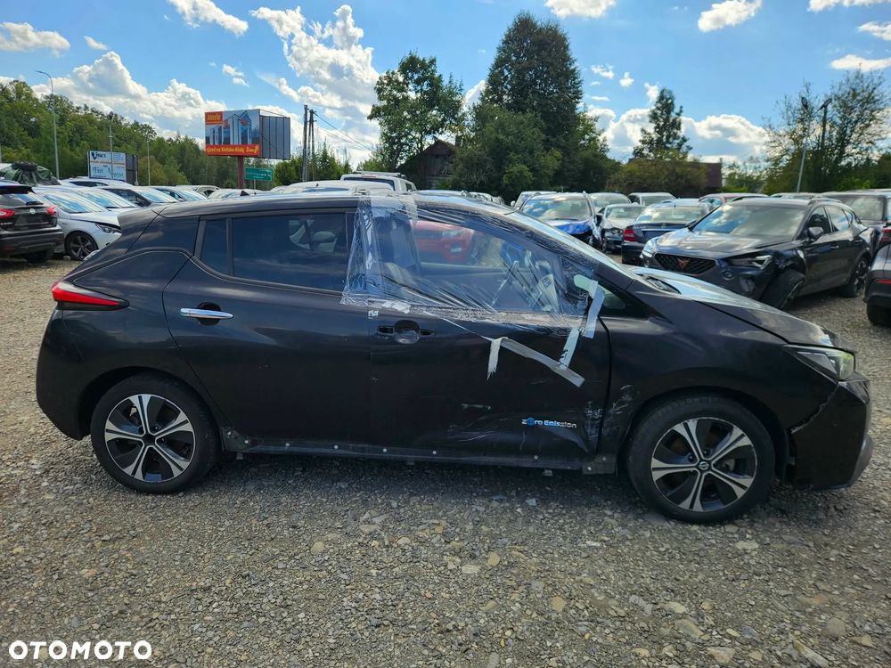Nissan Leaf 62 kWh e+ Tekna - 5