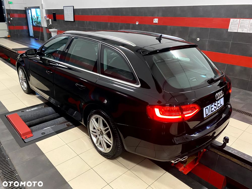 Audi A4 Avant 35 TDI Sport S tronic - 11