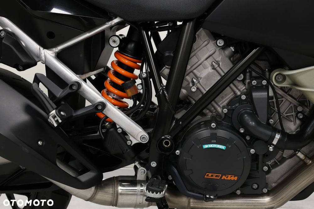 KTM Adventure - 22