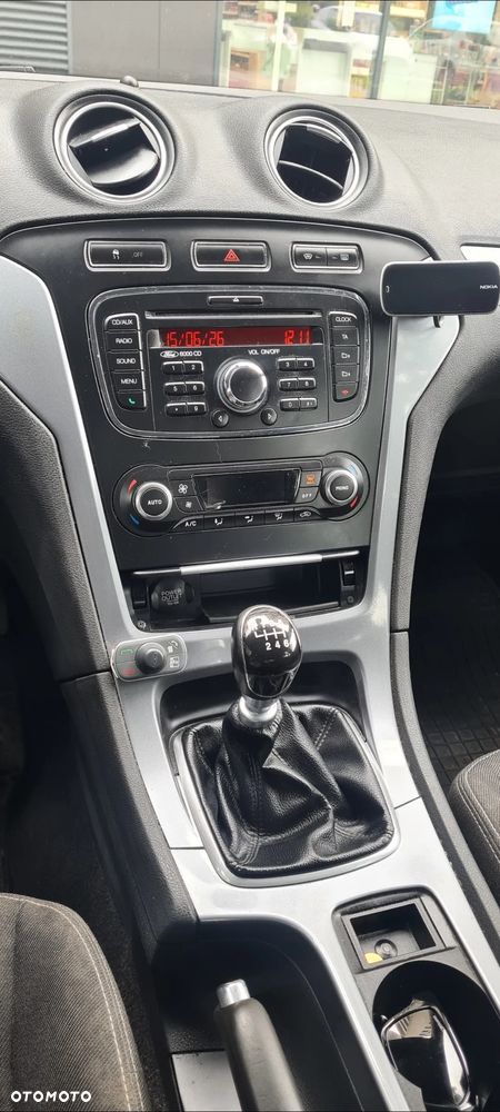 Ford Mondeo - 10