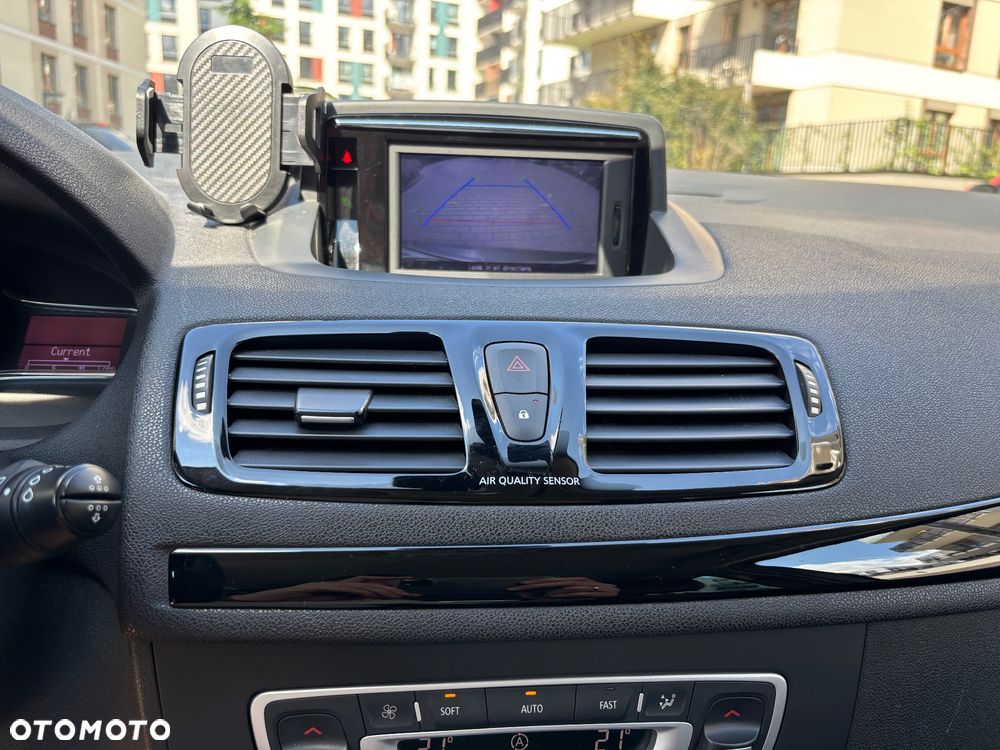 Renault Megane ENERGY dCi 110 Start & Stop Bose Edition - 13
