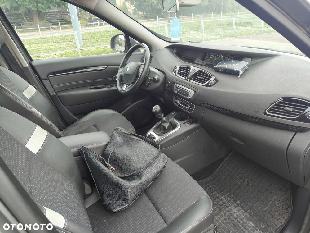 Renault Scenic 1.5 dCi Expression - 4
