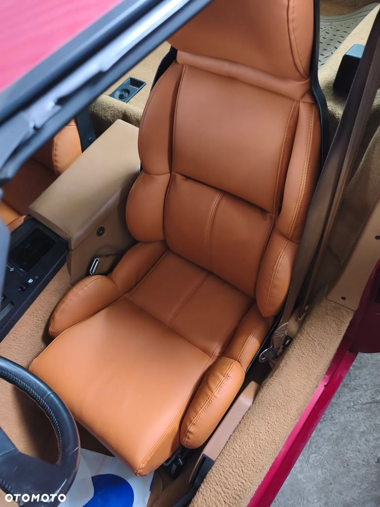 Chevrolet Corvette - 11