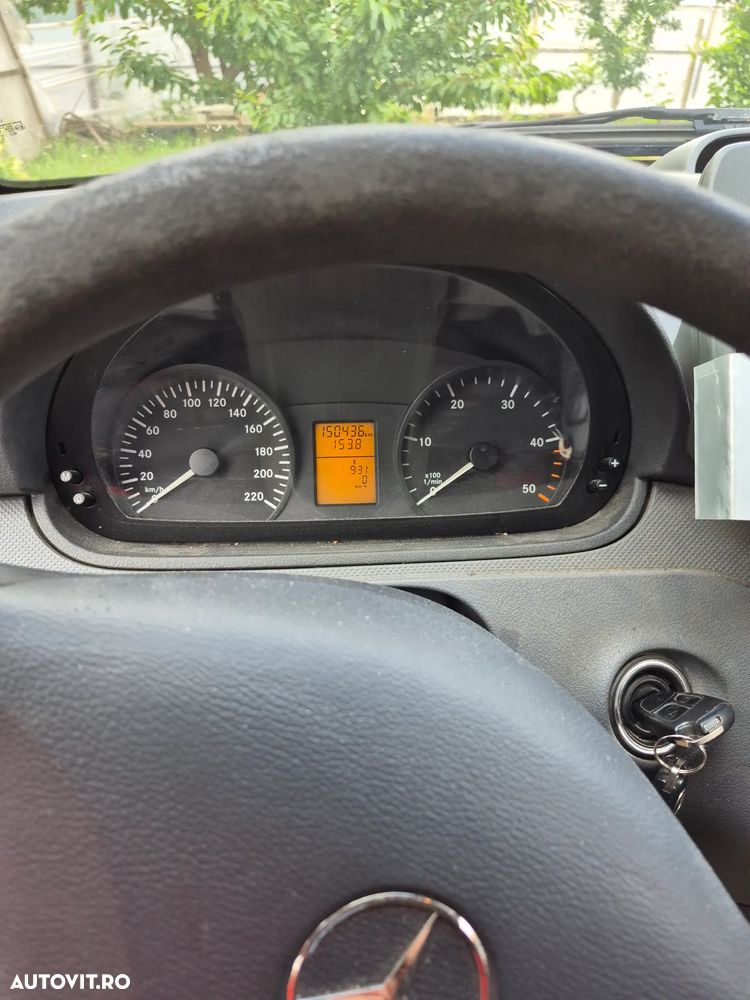 Mercedes-Benz Vito - 4