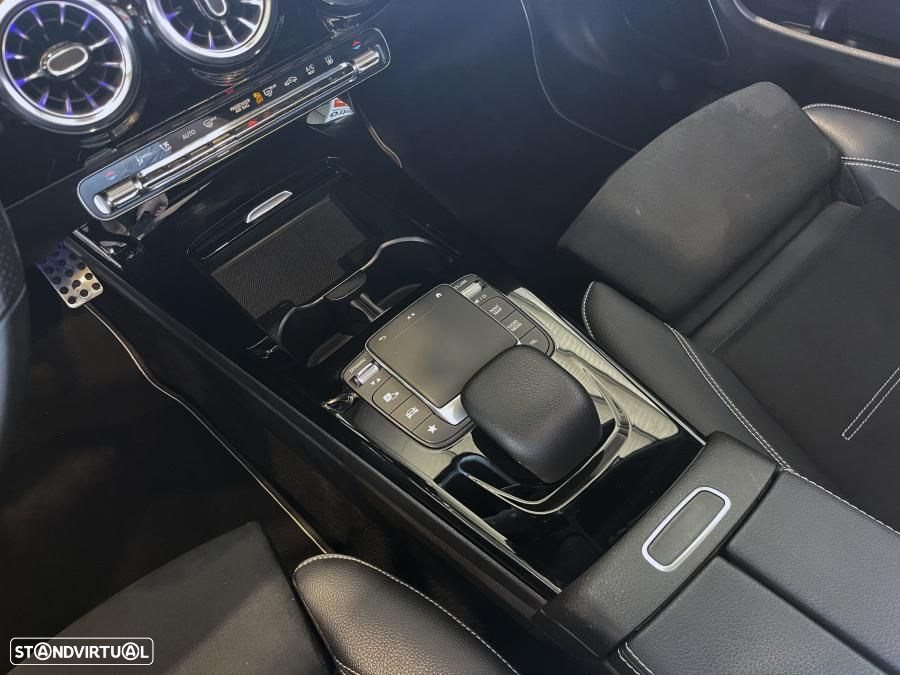 Mercedes-Benz CLA 250 e Shooting Brake AMG Line - 19