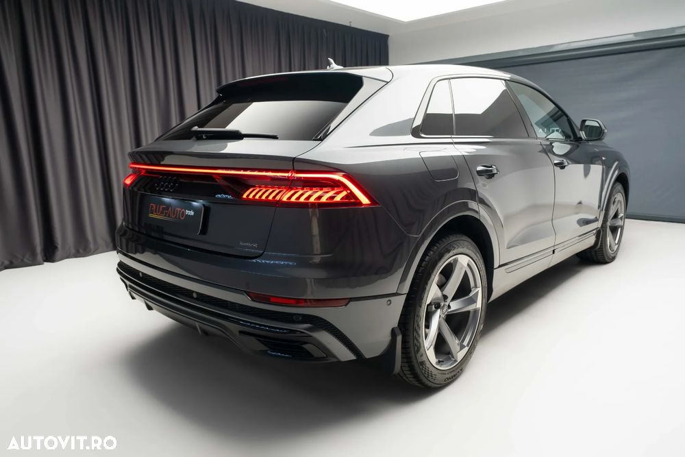 Audi Q8 - 13