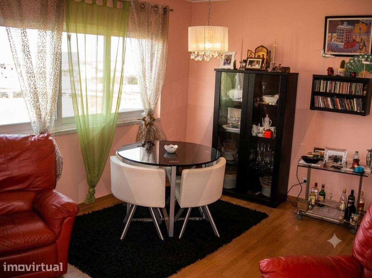 Oportunidade em Lisboa: Apartamento T4 com 2 Lugares de Garagem, Arrec - Grande imagem: 4/12