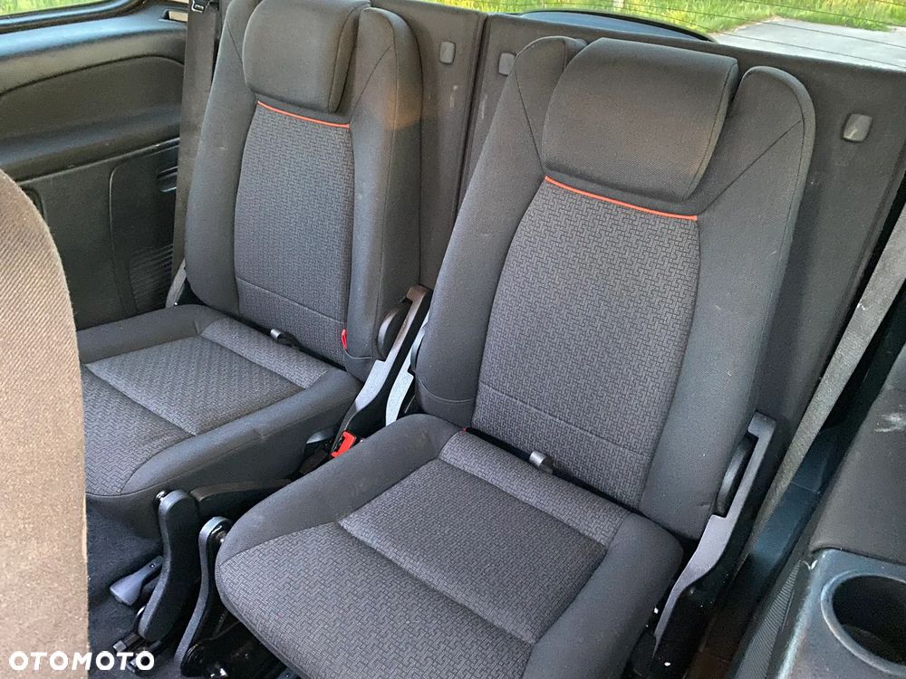 Ford Galaxy 2.0 TDCi Trend - 13