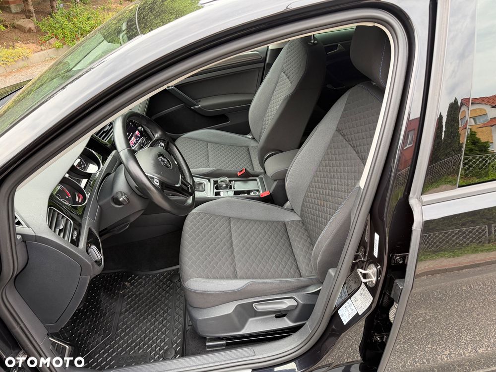Volkswagen Golf 1.6 TDI SCR DSG Join - 14