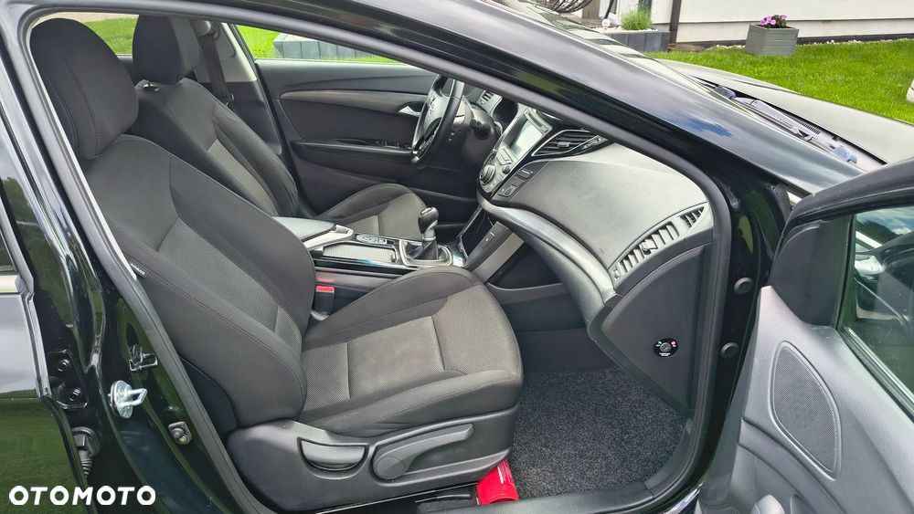 Hyundai i40 1.7 CRDi Comfort + - 10