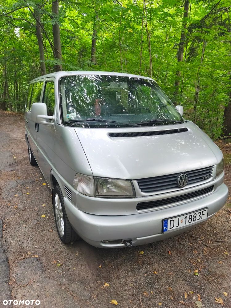 Volkswagen Caravelle Basis / CL - 11