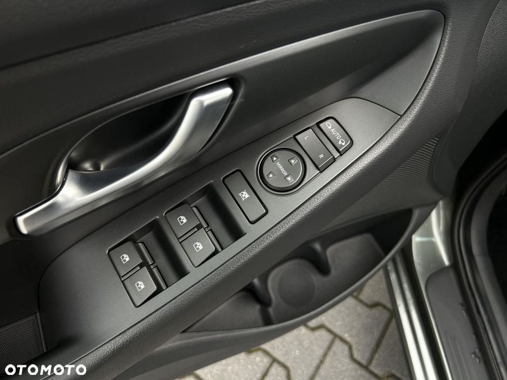 Hyundai i30 - 13