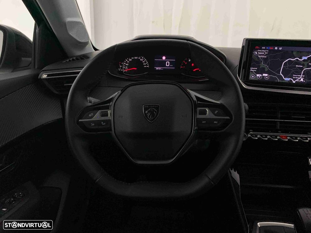 Peugeot 208 1.2 PureTech Active - 12