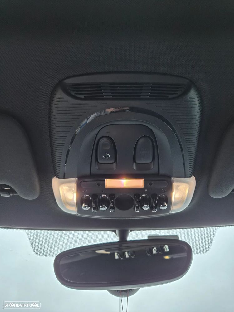 MINI 5 Portas Cooper D - 9