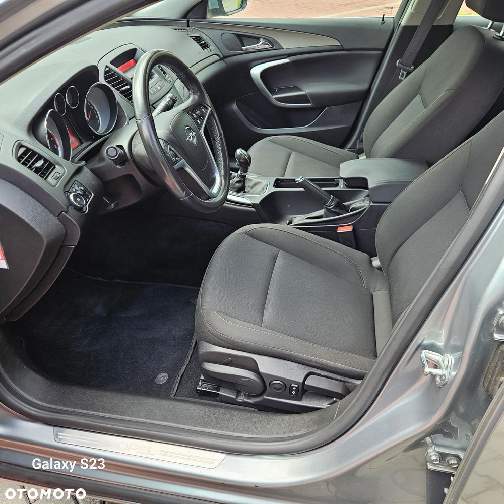 Opel Insignia 1.6 Design Edition - 15