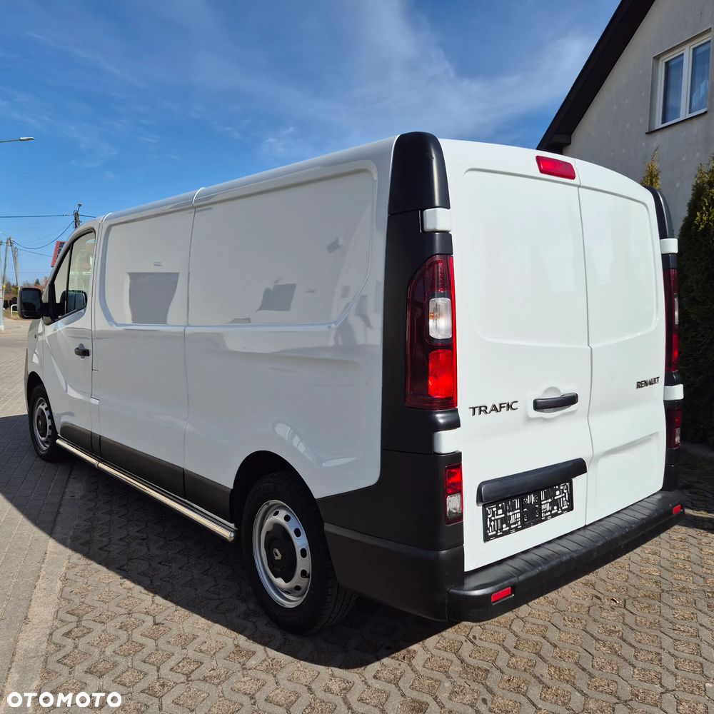 Renault Trafic - 8