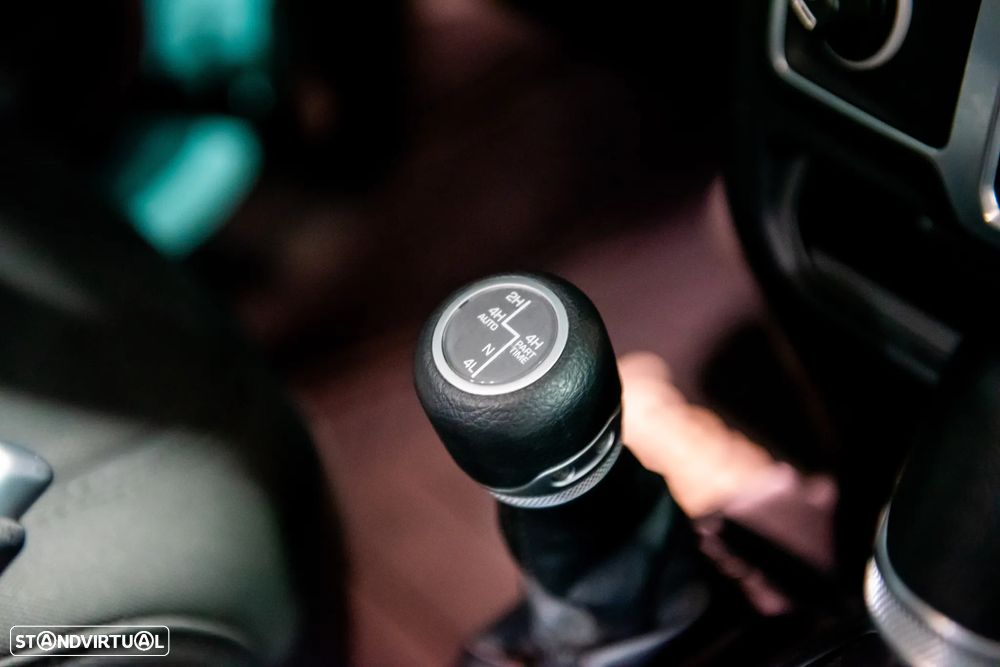 Jeep Wrangler 2.0 T-GDI AWD Auto Sport - 22