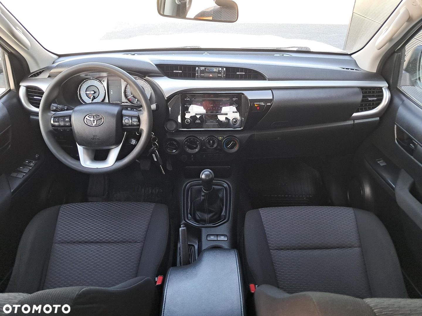 Toyota Hilux 2.4 D-4D Double Cab DLX 4x4 - 14