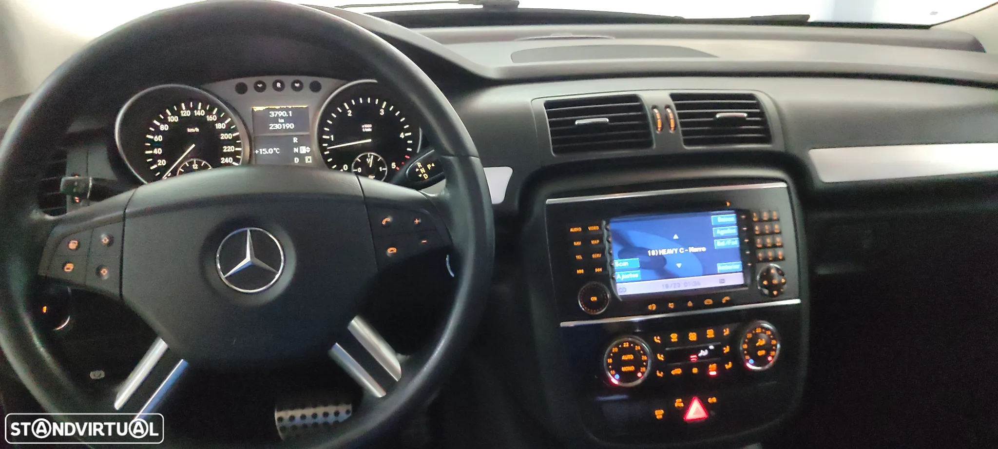 Mercedes-Benz R 320 CDi 4-Matic Longo - 19
